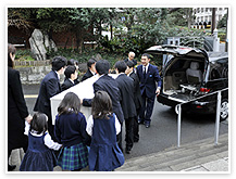 キリスト教|霊柩車