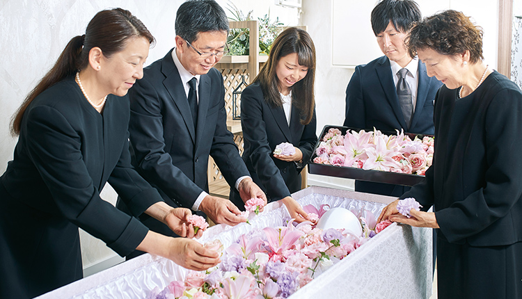 葬儀プラン 直葬 葬儀 葬式 家族葬なら日比谷花壇のお葬式