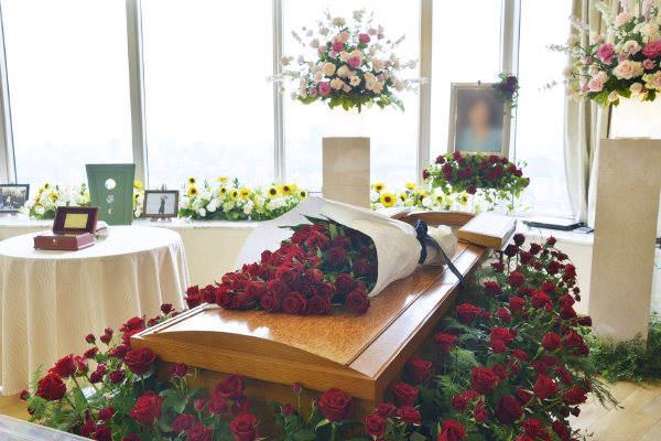 実例1 葬儀 葬式 家族葬なら日比谷花壇のお葬式